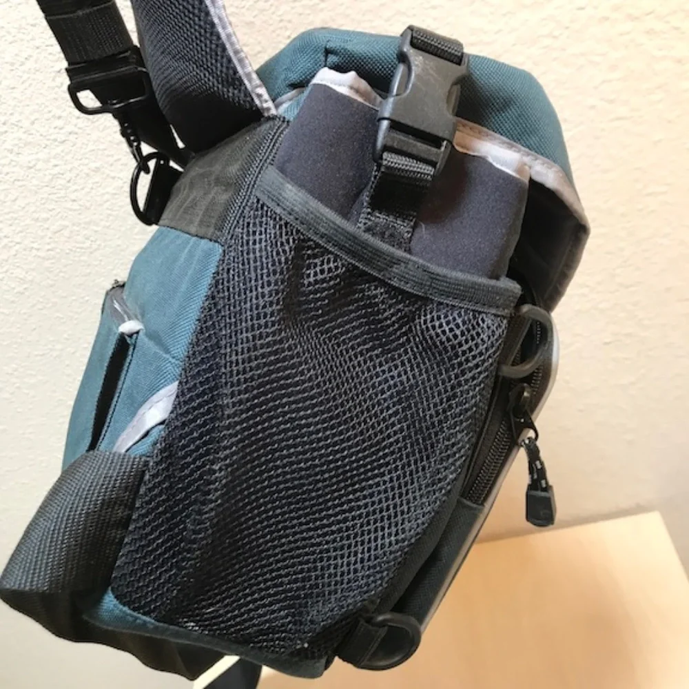 Adorama Sling Camera Bag. Large, W/ waist and sling strap. Multiple pockets, NEW